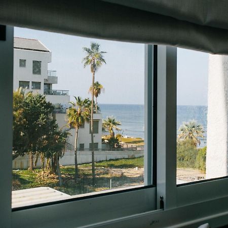 Domus Bat Galim Hotel ไฮฟา ภายนอก รูปภาพ