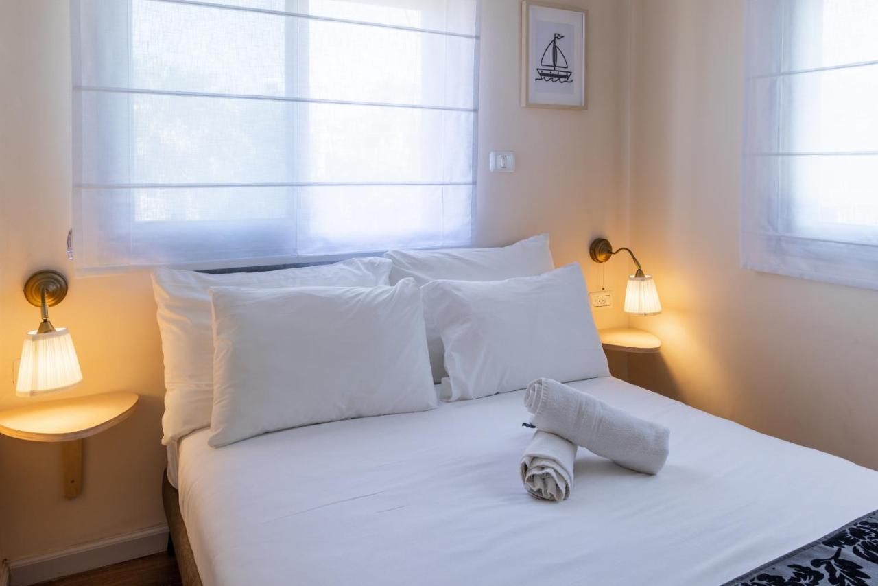 Domus Bat Galim Hotel ไฮฟา ภายนอก รูปภาพ