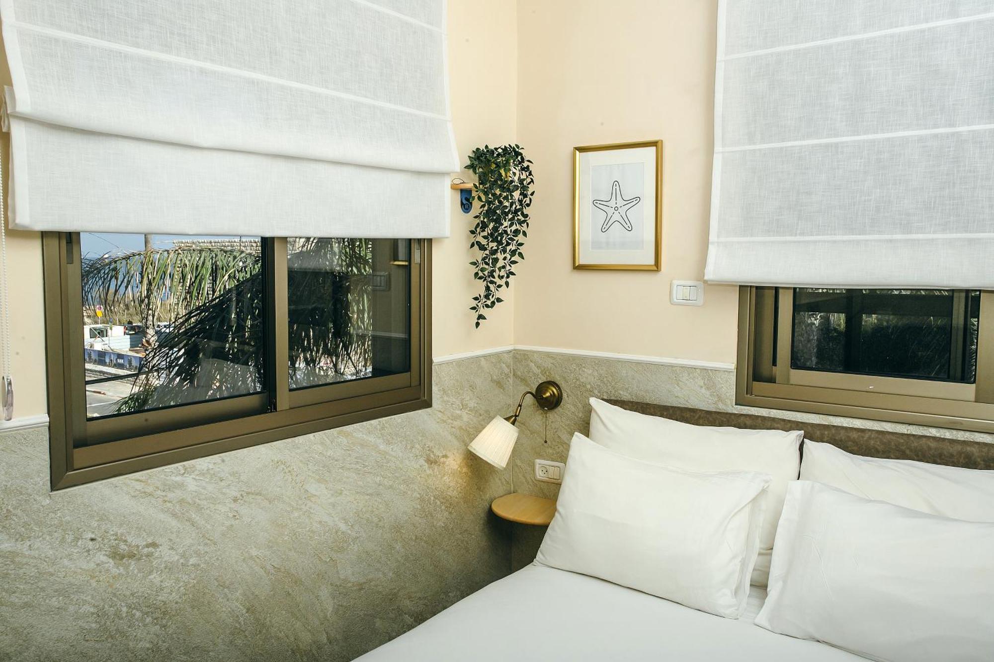 Domus Bat Galim Hotel ไฮฟา ภายนอก รูปภาพ